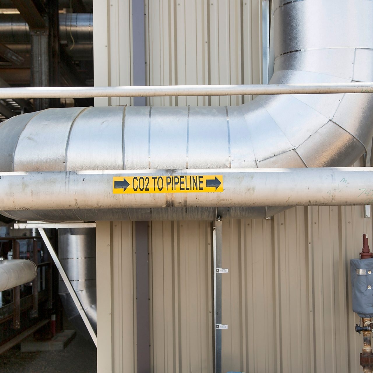 Quest carbon capture and storage