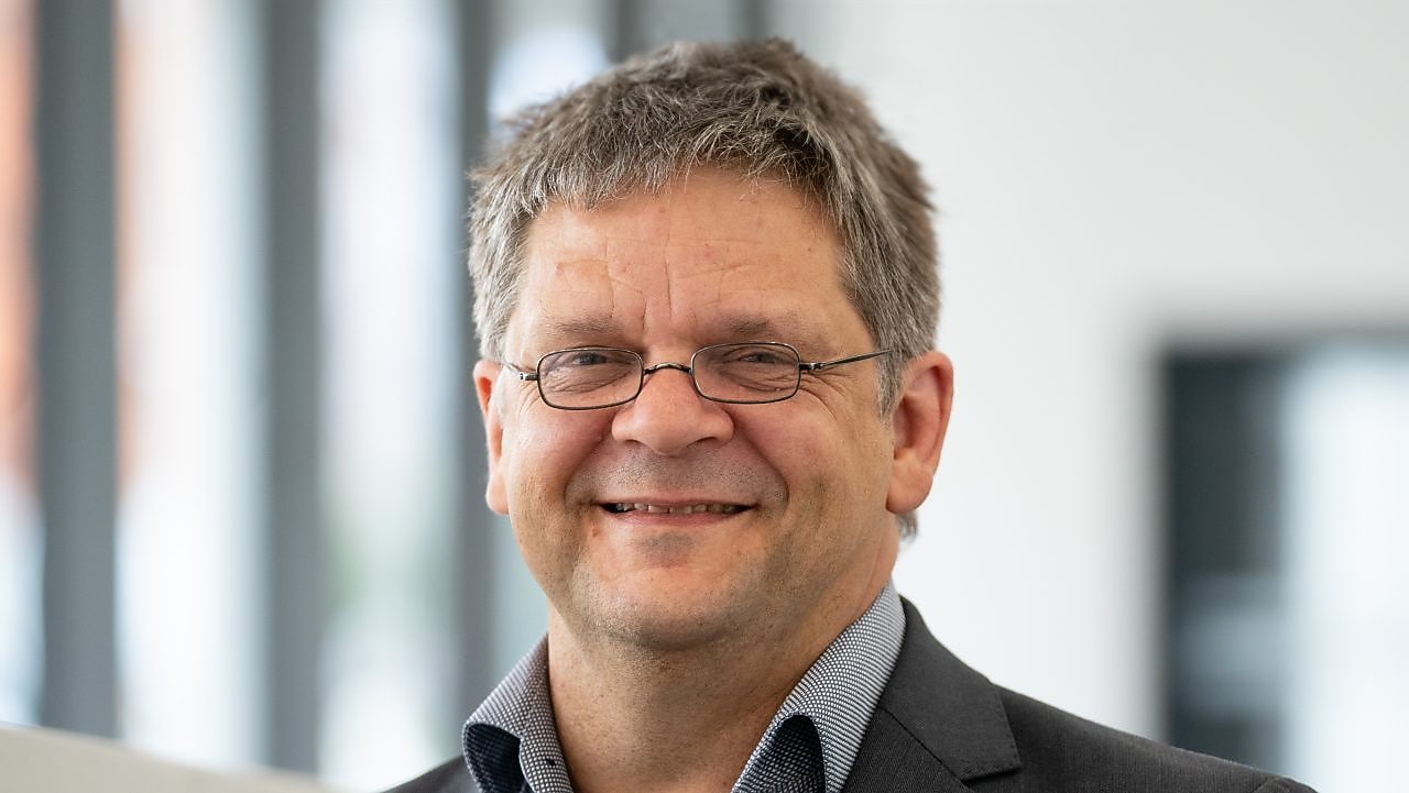 Porträt Mathias Albert