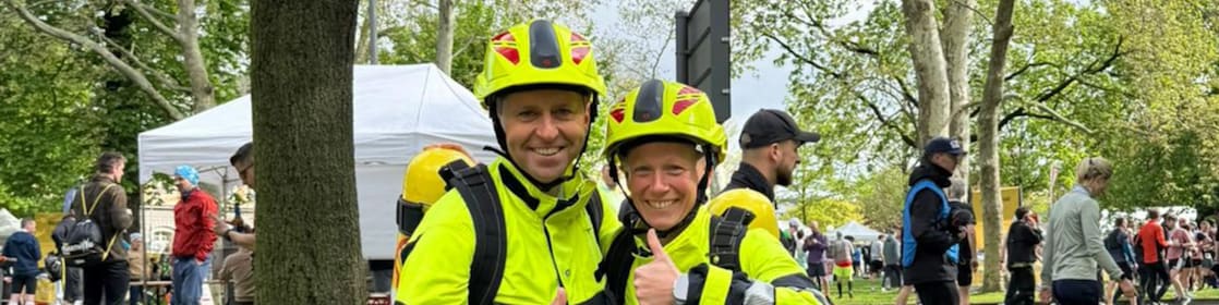 21 Kilometer in voller Feuerwehrmontur für brandverletzte Kinder