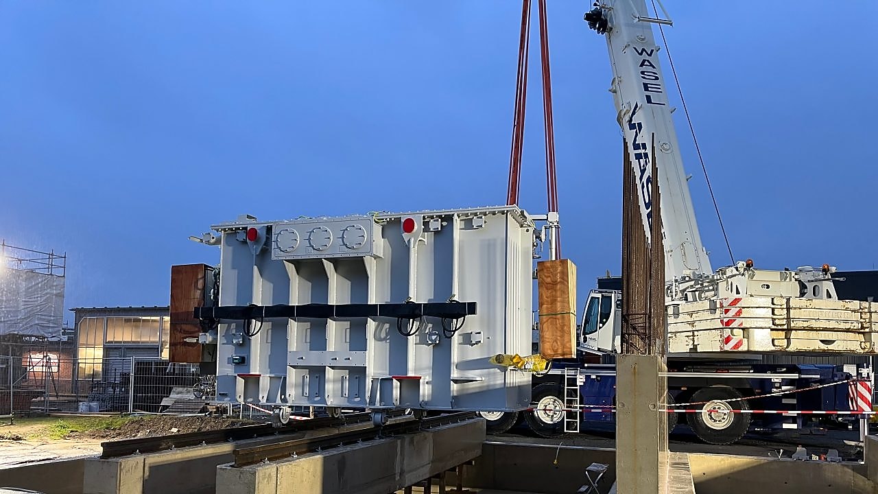 Transformatoren fr die Anlagentransformation bei Shell in Wesseling geliefert