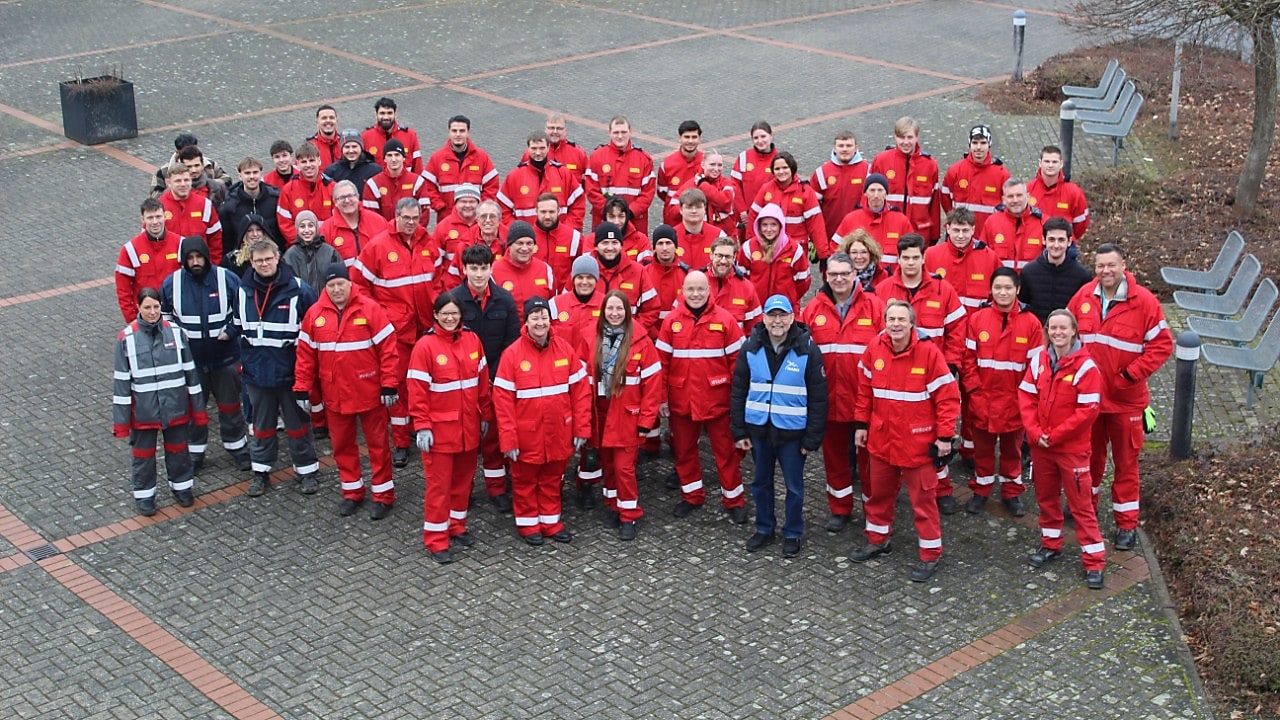 Shell Rheinland setzt mit Müllsammelaktion starkes Zeichen für den Umweltschutz