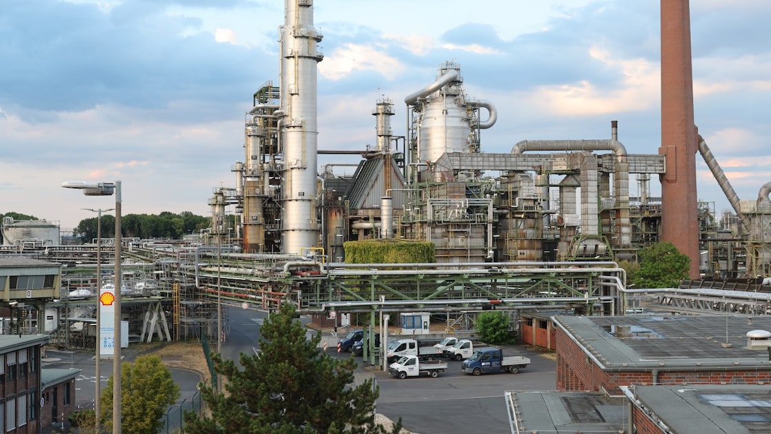 Zeitenwende: Shell in Wesseling rohölfrei – neue zukunftsweisende  Produktionsanlagen entstehen
