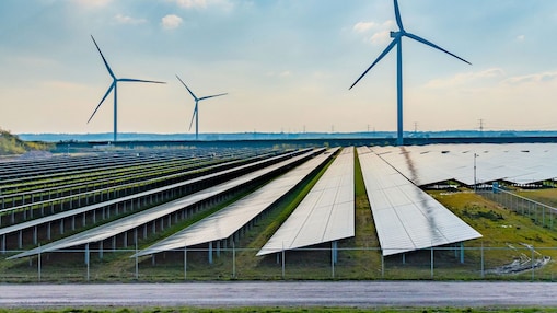 Hybridpark: Windkraft und Solaranlage