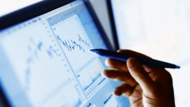 Computer shows data analysis