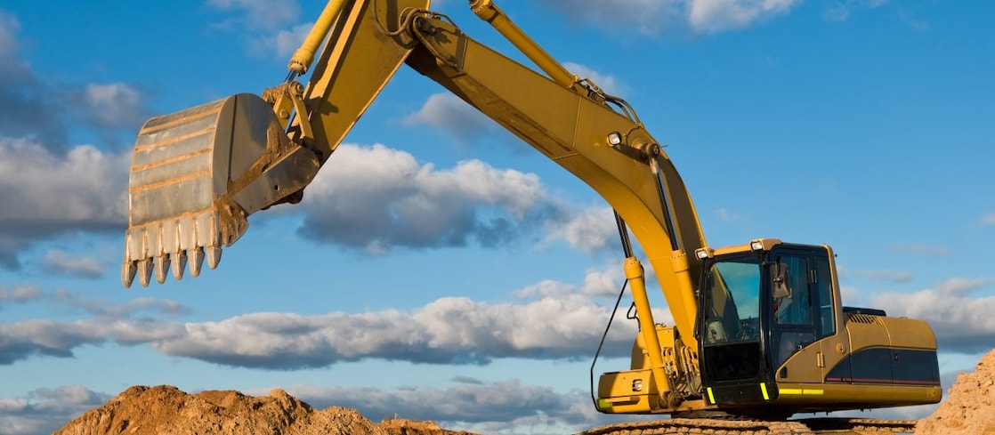 Baumaschine bei Erdarbeiten