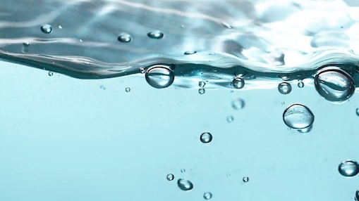 Kleine Flasche mit Shell GTL Fuel