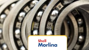 Shell Morlina Lageröl mit Nahaufnahme von Industriekugellagern und Schmiersystem