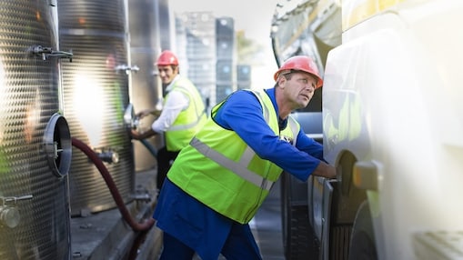 truck cleaning