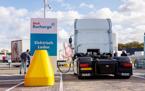Shell Recharge Ladestation für Lkw