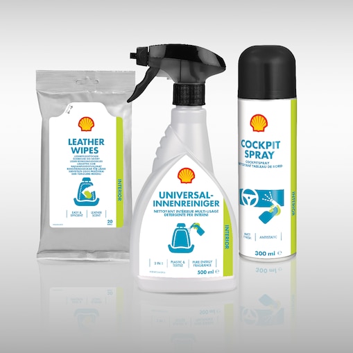 Verschiedene Shell Pflegeprodukt für die Fahrzeuginnenreinigung, von der Textil- oder&nbsp;Lederreinigung bis zur Cockpitpflege&nbsp;