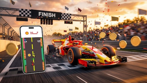 Ein rot-gelbes Rennauto überquert die Ziellinie unter einem „Finish"-Banner. Im Hintergrund jubelt eine Zuschauermenge, Konfetti und goldene Münzen fliegen durch die Luft. Links im Bild ist ein Smartphone mit der Shell App zu sehen, auf dessen Display eine stilisierte Rennstrecke mit farbigen Markierungen sowie das mit Shell V-Power Logo abgebildet ist. Die Szene gibt einen Einblick in das Shell V-Power SmartDeal Rennen in der Shell App.